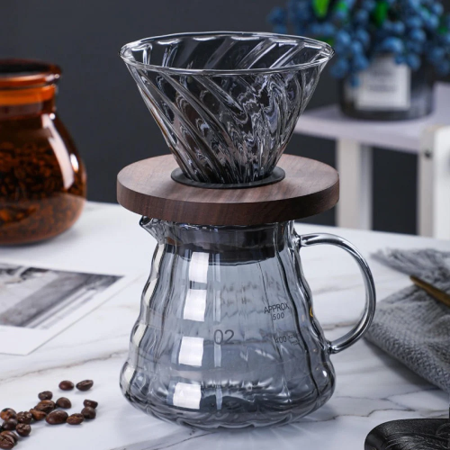 طقم قمع مع سيرفر زجاجي اسود مخطط V60 Dripper 600M...