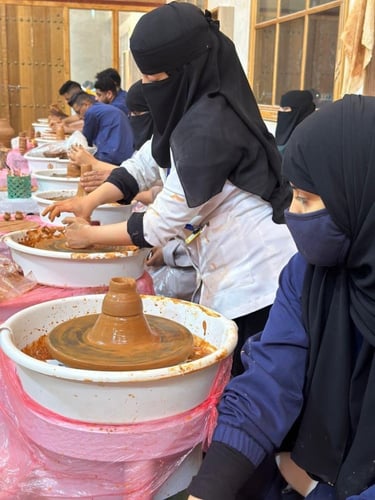 تجربة صناعة الفخار