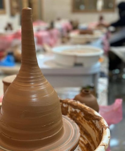 تجربة صناعة الفخار