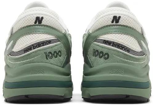 Tan PinkNew Balance 1000