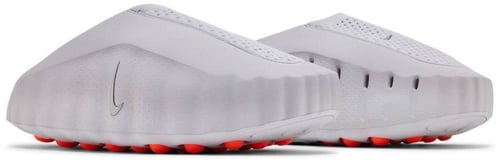 Nike Mind 001