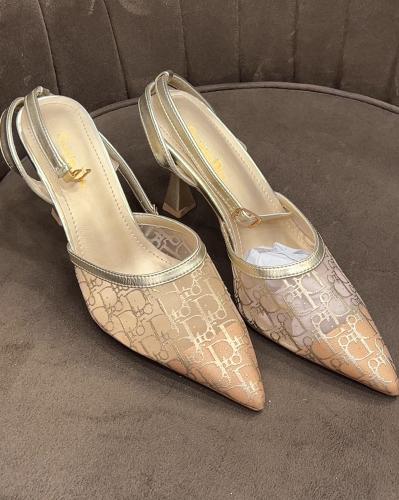 كعب ديور Dior
