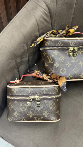 لويس فيتون | Louis vuitton مقاس وسط