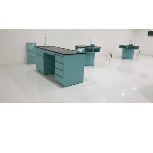 طاولات مختبرات شكل سداسي