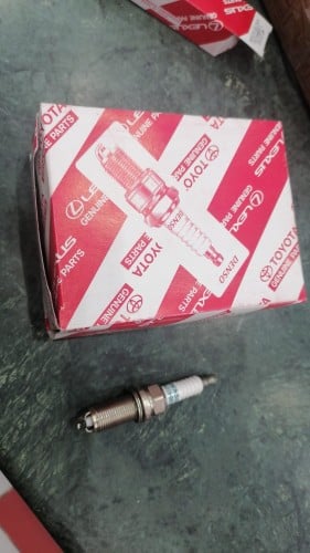 طقم بواجي لكزس اصلي ال اس 460 امريكي 3 رووس العدد...