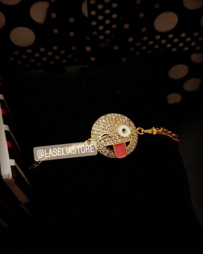 أسورة يد نسائية فيس سمايلي لامع مطلية بالذهب ولون...