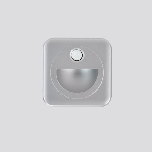 لمبة إضاءة مع حساس ليلي الاصدار الجديد