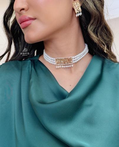 طقم رائع (اتشوكر لولو مطلي + حلق)