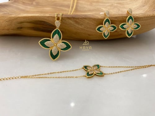 طقم (سلسال + حلق) مطليين.. فخامة
