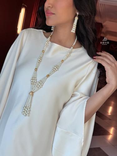 طقم فاخر (سلسال مغطى باللؤلؤ + حلق اللؤلؤ) مطلي