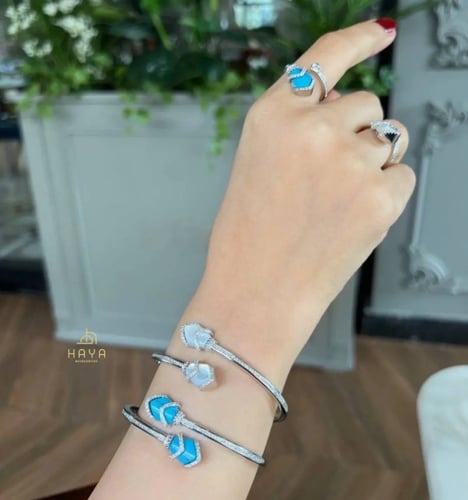 طقم (اسوارة + خاتم) مطليين ومزينين بالزريكون