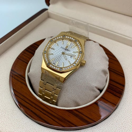 ساعة اوديمرز رويال اوك ذهبية