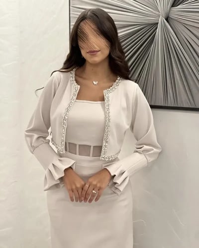 فستان قطعتين بقصه مميزة