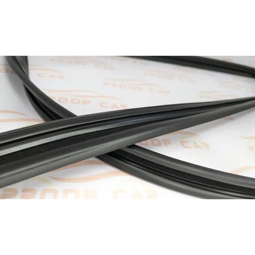 جلدة مجرى الزجاج لاندكروزر 98 - 2007 خلفي يسار اصل...