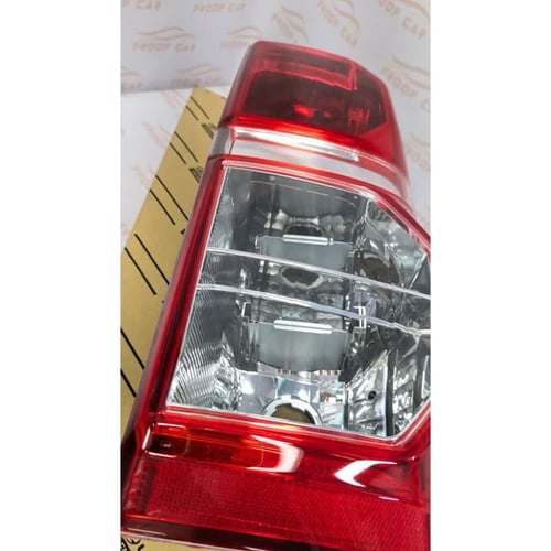 اصطب هايلوكس خلفي 2012-2015 اصلي يمين