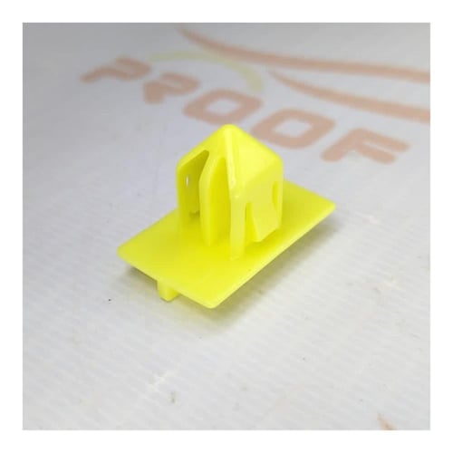 كلبس جلد وسط الباب لاندكروزر 2003 - 2007 اصفر اصلي