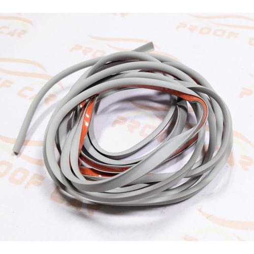 جلدة دقن تويوتا اصلي رصاصي