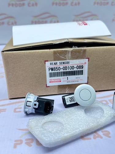 طقم حساسات خلفي يارس و كورولا اصلي