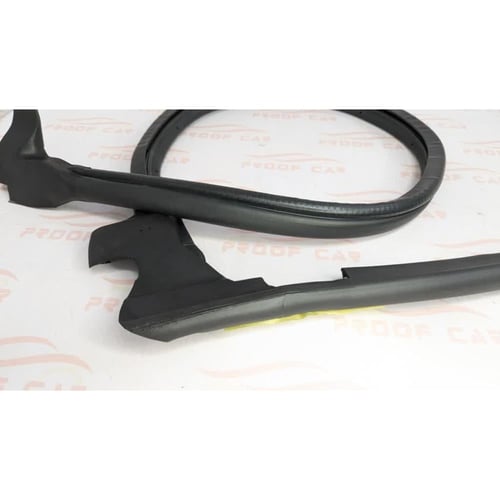 جلدة هواء لاندكروزر 90 - 97 باب صفاق يمين اصلي الب...