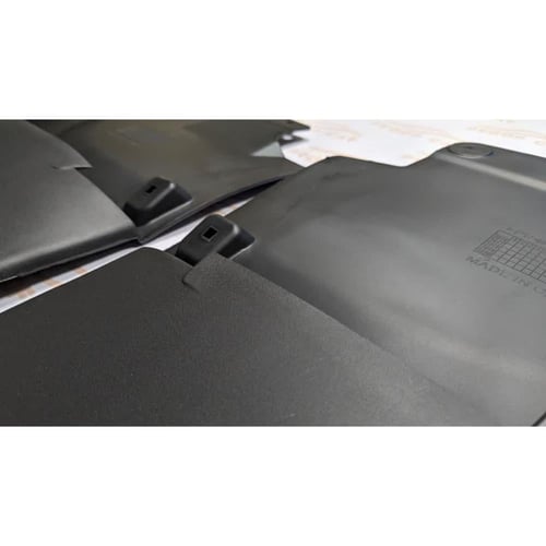 نسافات خلفي لاندكروزر 2016 - 2021 بدقن