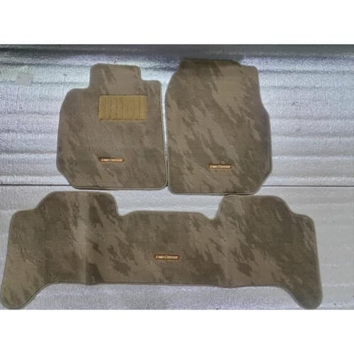 فرشات ارضية لاندكروزر 98 - 2007 طبق الوكالة