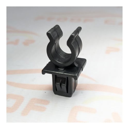 كلبس تثبيت قاعدة اسبير علاق لاندكروزر 98-2007 اصلي