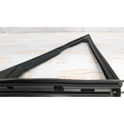 جلدة مثلث الزجاج شاص ربع يسار اصلي