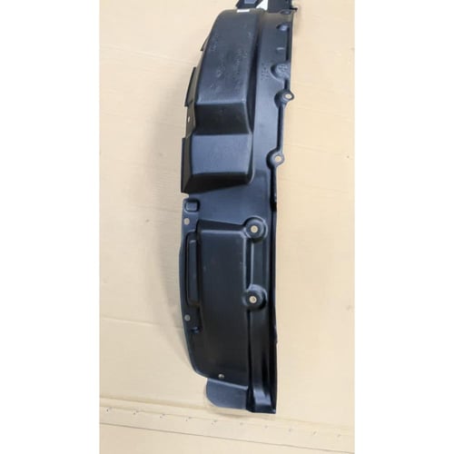 بطانة رفرف لاندكرورز 98 - 2007 امامي يسار اصلي