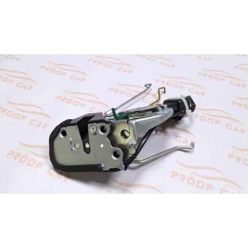 قفل شنطة لاندكروزر 98 - 2007 باب صفاق اصلي