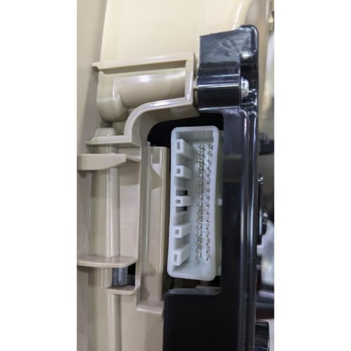 لمبة سقف لاندكروزر 2008 - 2015 بيج