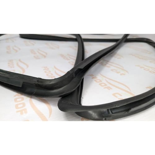 جلدة زجاج امامي شاص ربع 2010 - 2023 كوبي