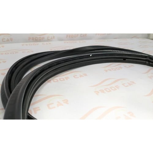 جلدة زجاج رفرف خلفي لاندكروزر 98-2007 يسار اصلي