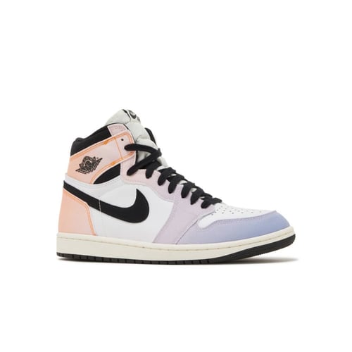 AIR JORDAN 1 RETRO HIGH OG 'SKYLINE'