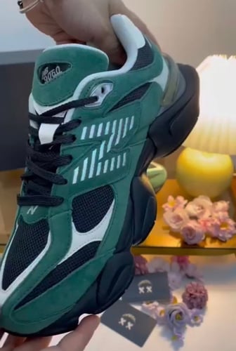 9060 'TEAM FOREST GREEN'