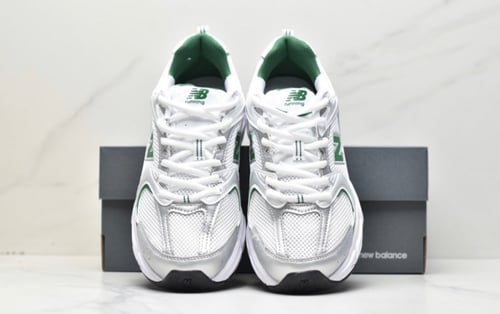 New Balance 530 GREEN