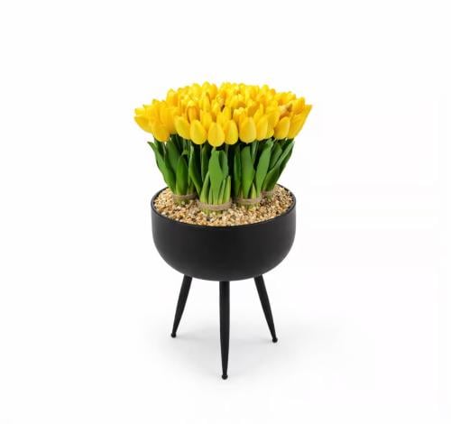 A coordinated basin with artificial tulip board