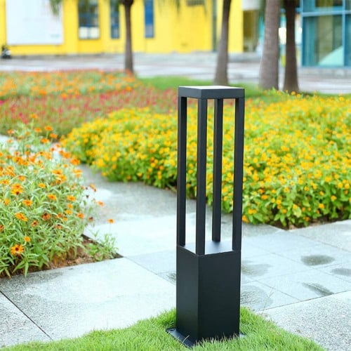 عامود مشايه مفرغ مربع 100سم B2405