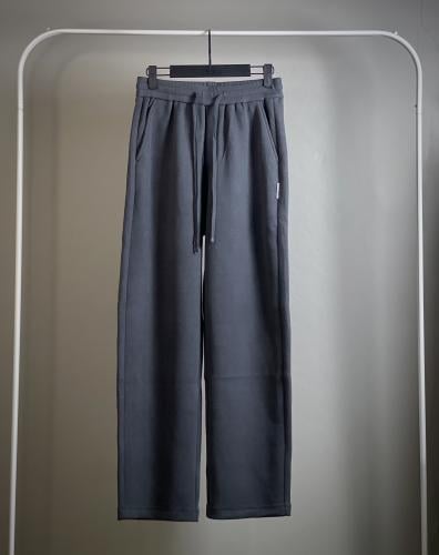 Cloud cotton pants with straight cut - dark gray.