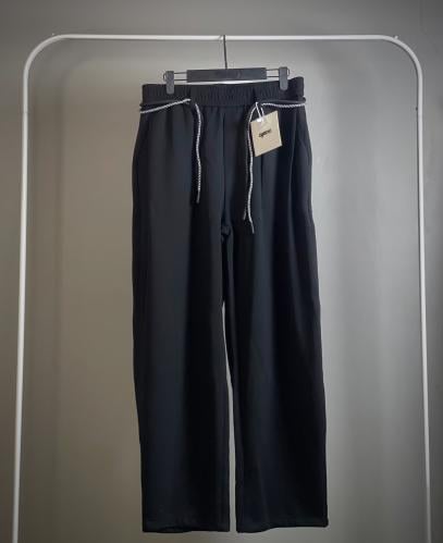 Urban Flow pants - black loose with elastic waist