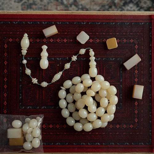 دومنة لؤلؤي انعكاس احمر