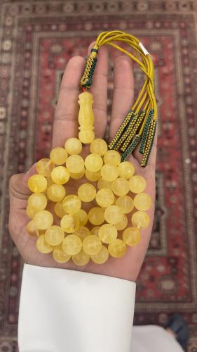 كهرمان طبيعي لون ليموني