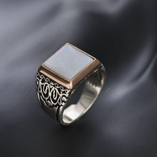 خاتم فاخر مرصع بحجر الزيركون الأبيض Z-02