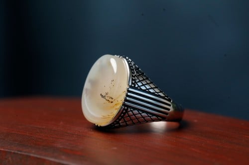 خاتم فضه بعقيق ابيض مشجر K-04