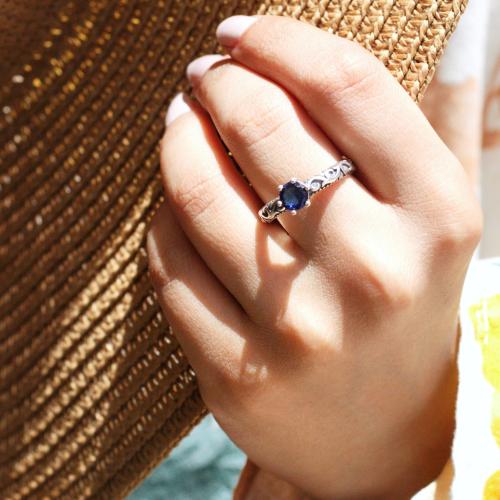 خاتم فضة نسائي بحجر زركون أزرق T-33