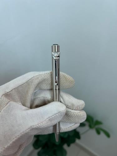 قلم كارتيه شعار الماركة (بانتير)