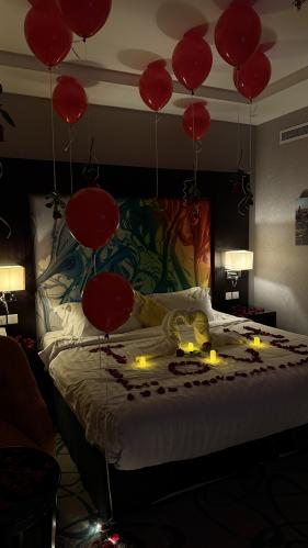 تزين غرفه عرسان 9273