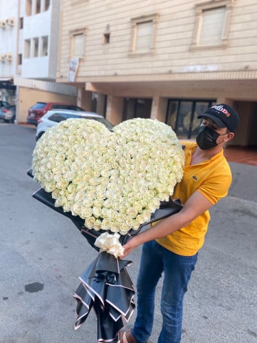 باقه قلب حجم كبير