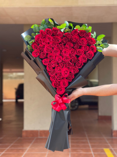 قلب احمر 83 Flower