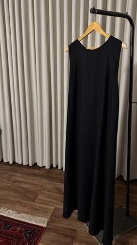 B04 (فستان عبايه )