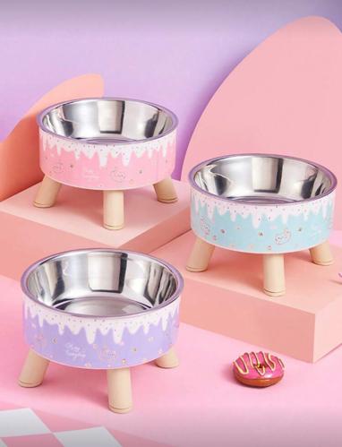 صحن طعام استيل مع قاعدة للقطط والكلاب بألوان مختلف...